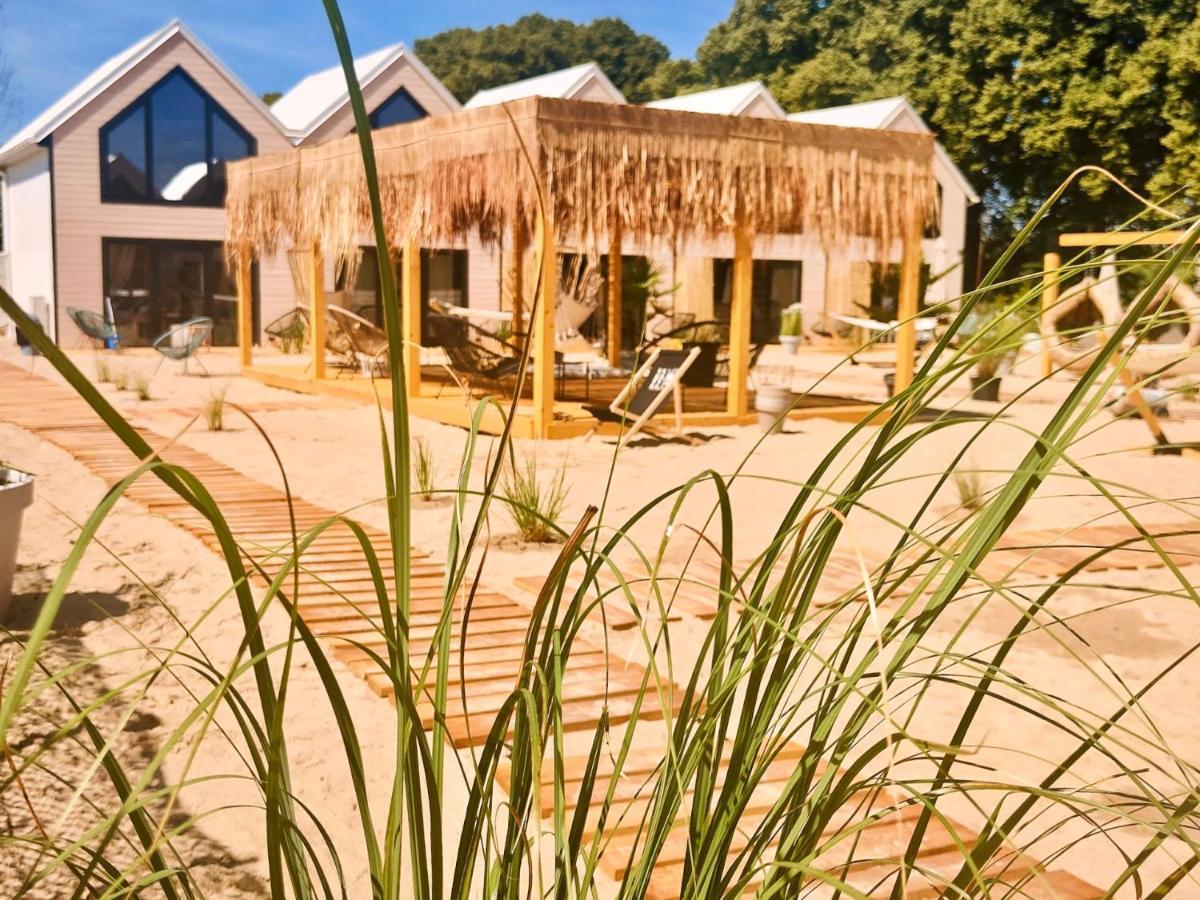 Lulu Holiday Resort Domki Z Podgrzewanym Basenem Mielno  Kültér fotó