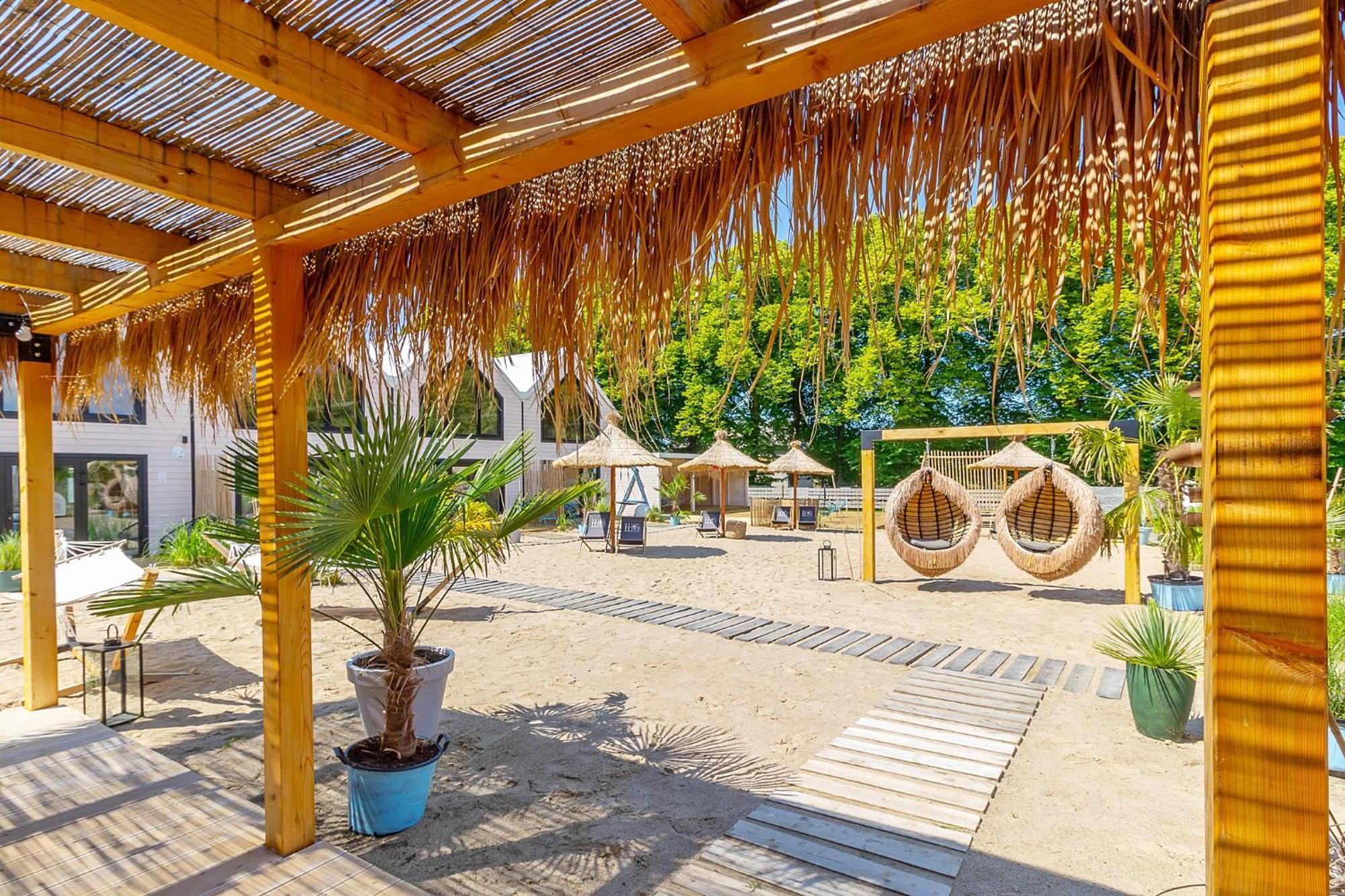 Lulu Holiday Resort Domki Z Podgrzewanym Basenem Mielno  Kültér fotó