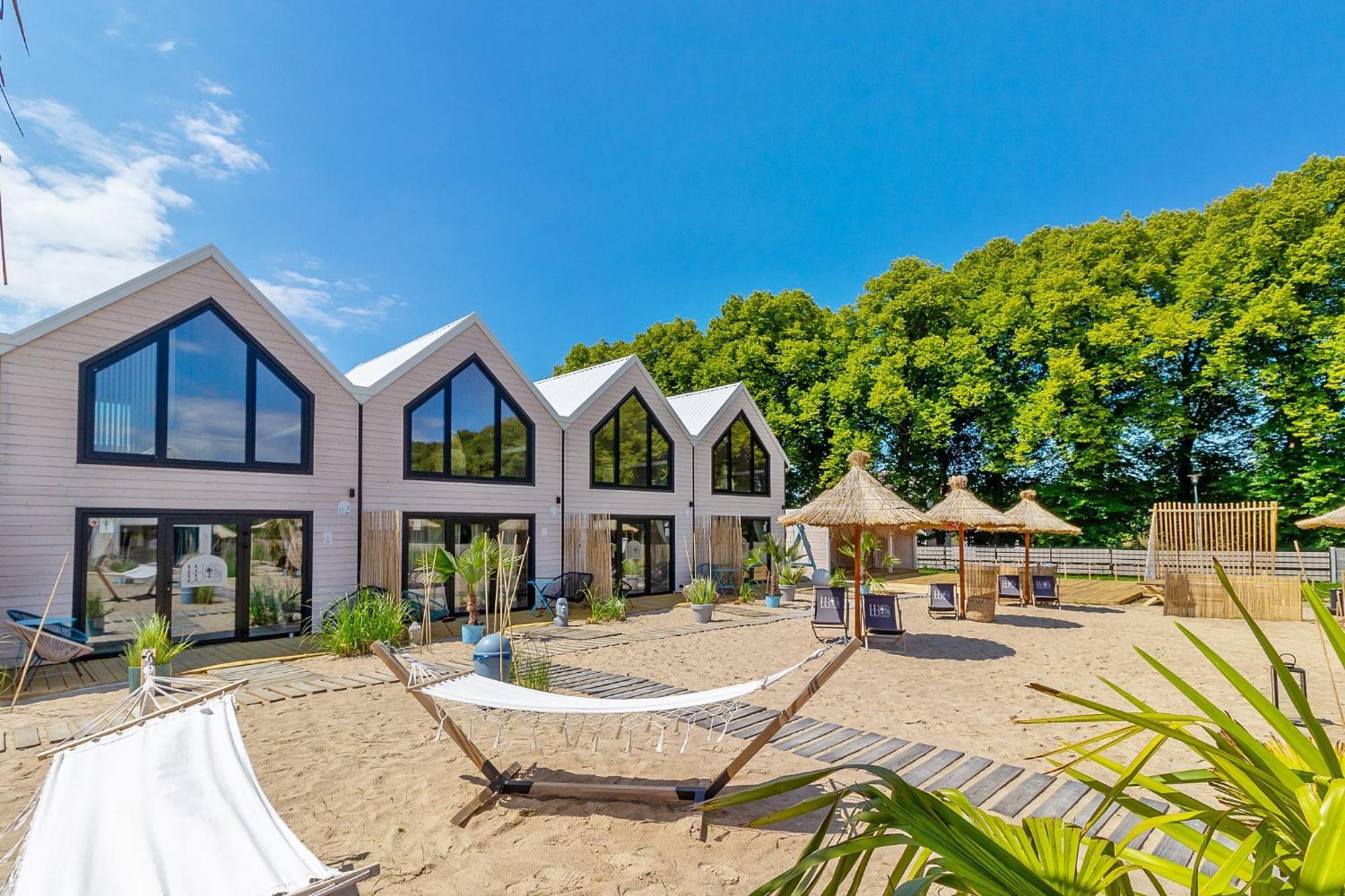 Lulu Holiday Resort Domki Z Podgrzewanym Basenem Mielno  Kültér fotó